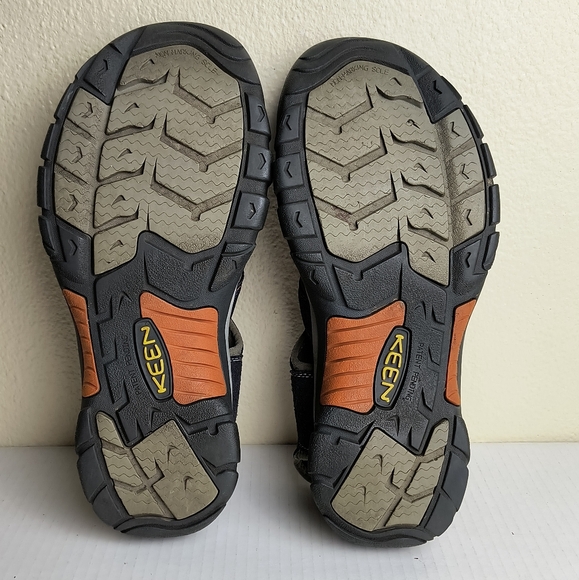 Keen Newport H2 Closed Toe Gray and Orange Outdoor Sandals with Rugged Sole 11.5